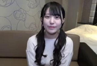 业余少女给大鸡巴POV口交